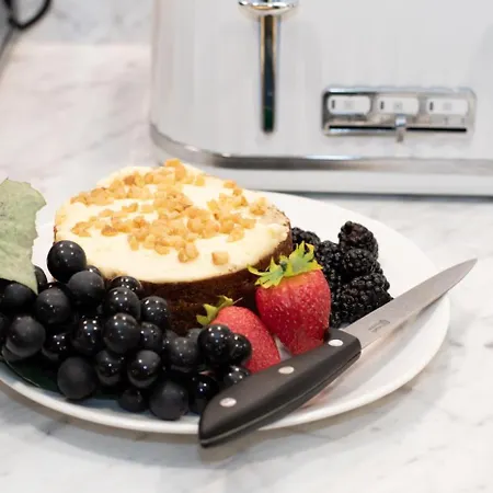 The Admirals 2 公寓 *