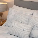 1 Bed In Oc-w503