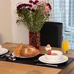 1 Bed In Oc-w503