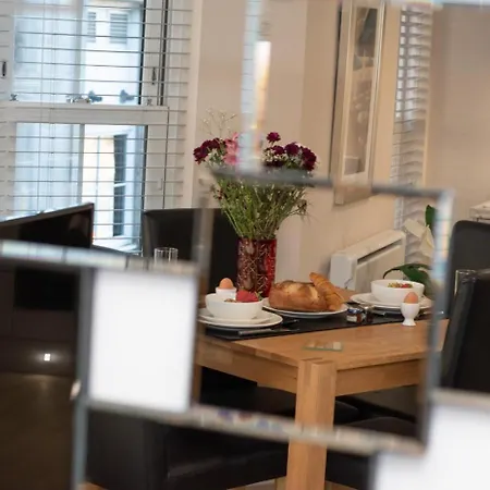 The Admirals 2 Апартаменты Уитби