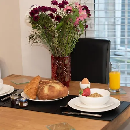 1 Bed In Oc-w503